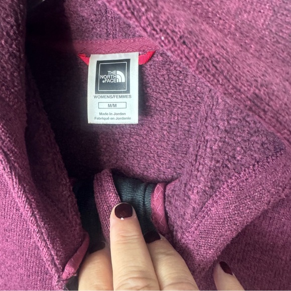 The North Face Womens Medium Maroon Half Zip Button Hooded Knit Pullover 2144 - Picture 2 of 3